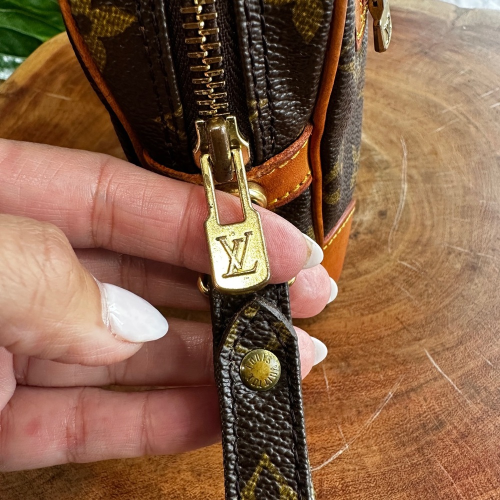 Louis Vuitton Large Monogram Trousse Pochette Wristlet Clutch Bag - Picture 9 of 15